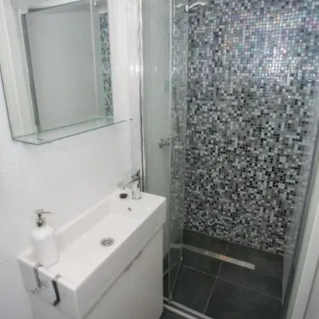 Marina Apartment *
